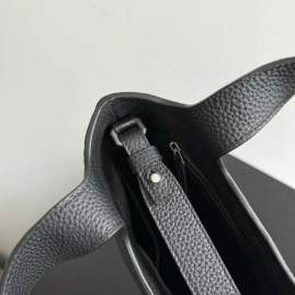 Picture of Bottega Veneta Handbags _SKUfw219248222fw